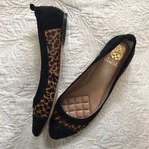Vince Camuto Leopard Flats